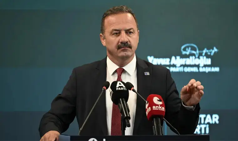 Siyasette ‘demokrasi yolu’ tartışması: ‘Devleti devlet gibi yönetmezseniz katil ‘demokrasi buradan geçer’ diye konuşur’