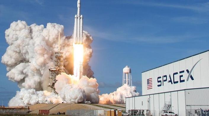SpaceX, 100 milyar dolarlık yeni bir uzay üssü kuracak